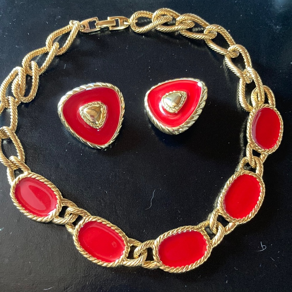 Napier Vintage Neaklace